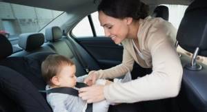Правила перевозки детей в автомобиле: новые требования на 2018 год